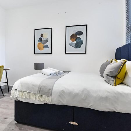 Lovely 2 Bedroom Apartment In Greater London Exterior photo